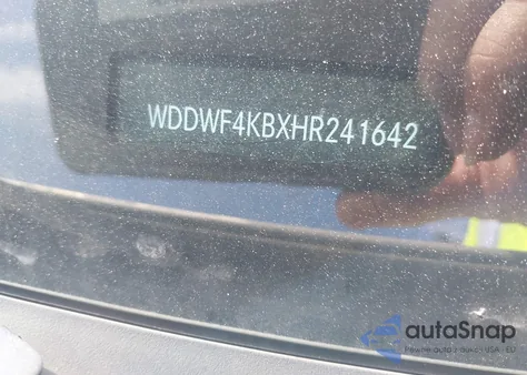 2017 Mercedes-Benz C 300 4Matic/Luxury 4Matic/Sport 4Matic из США, поврежденный, VIN WDDWF4KBXHR241642